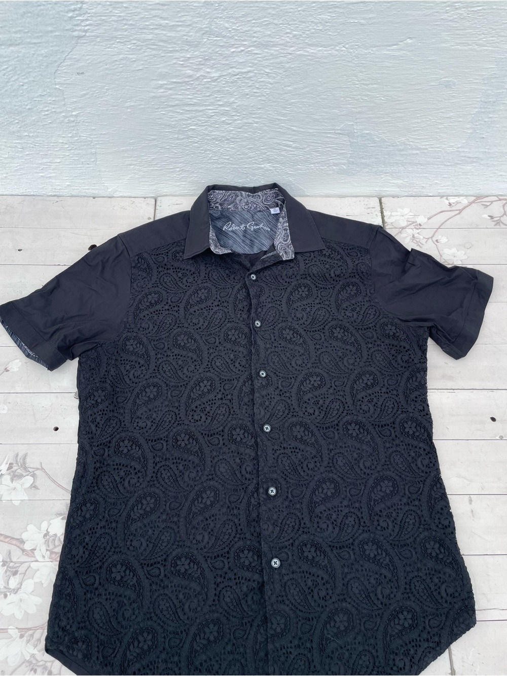 Robert Graham Black Short-Sleeve Button-Down Shirt with Paisley Texture